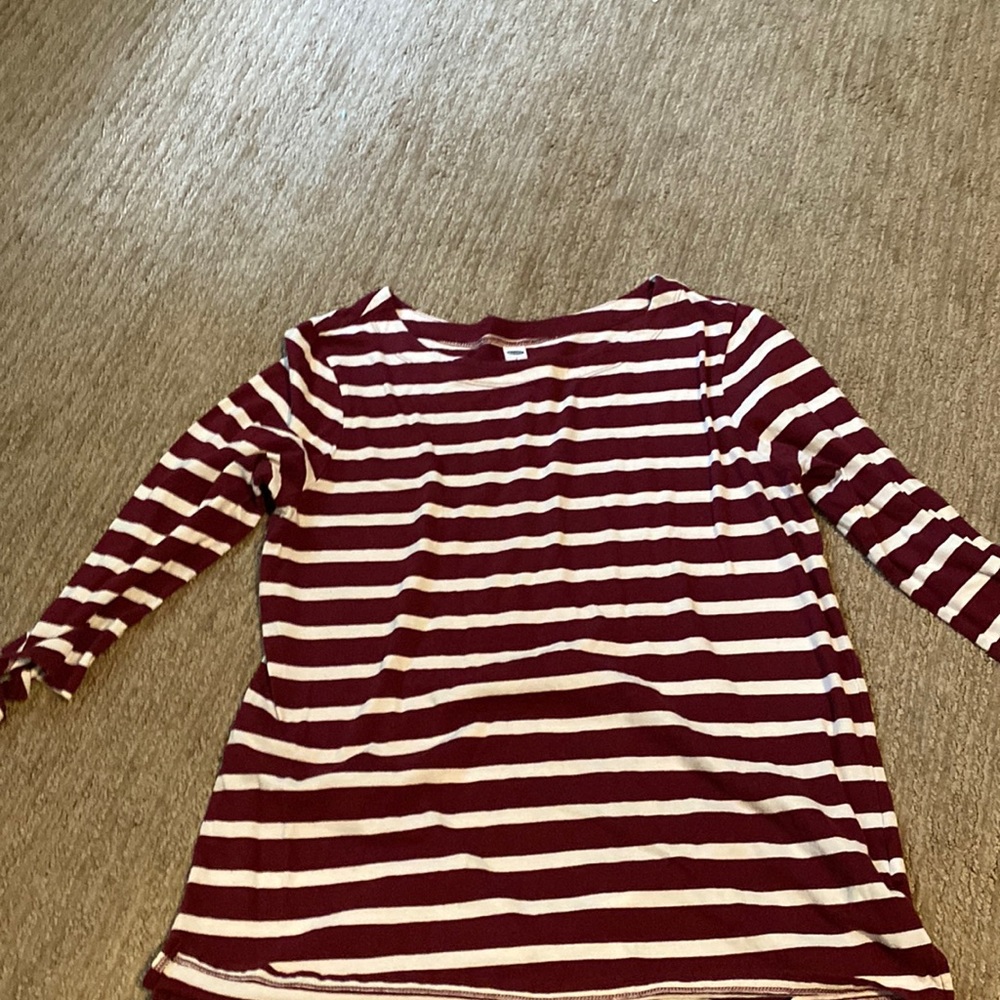 Old Navy 3/4 Tied Sleeve Burgundy stripped shirt